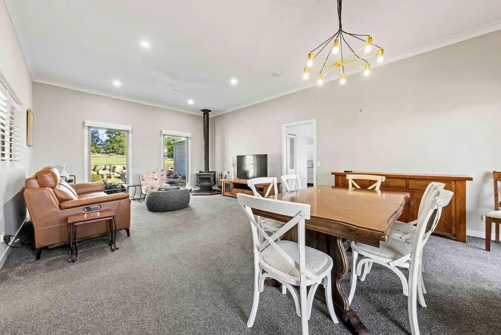 Riverbend Ranch Tamborine