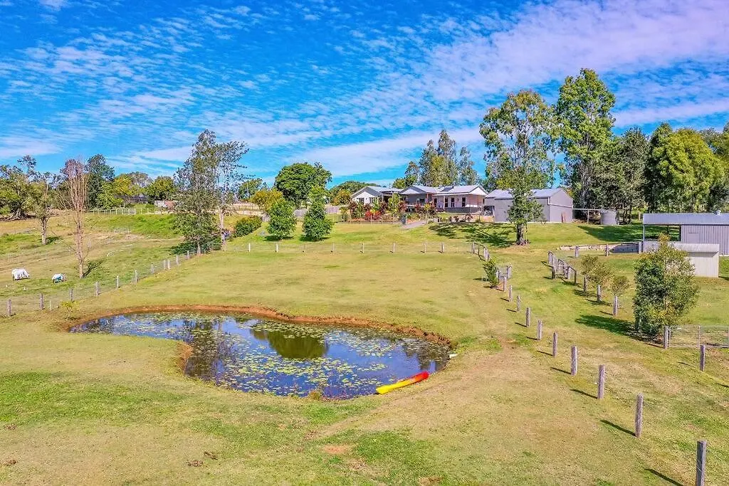 Holiday home Riverbend Ranch Tamborine Australia